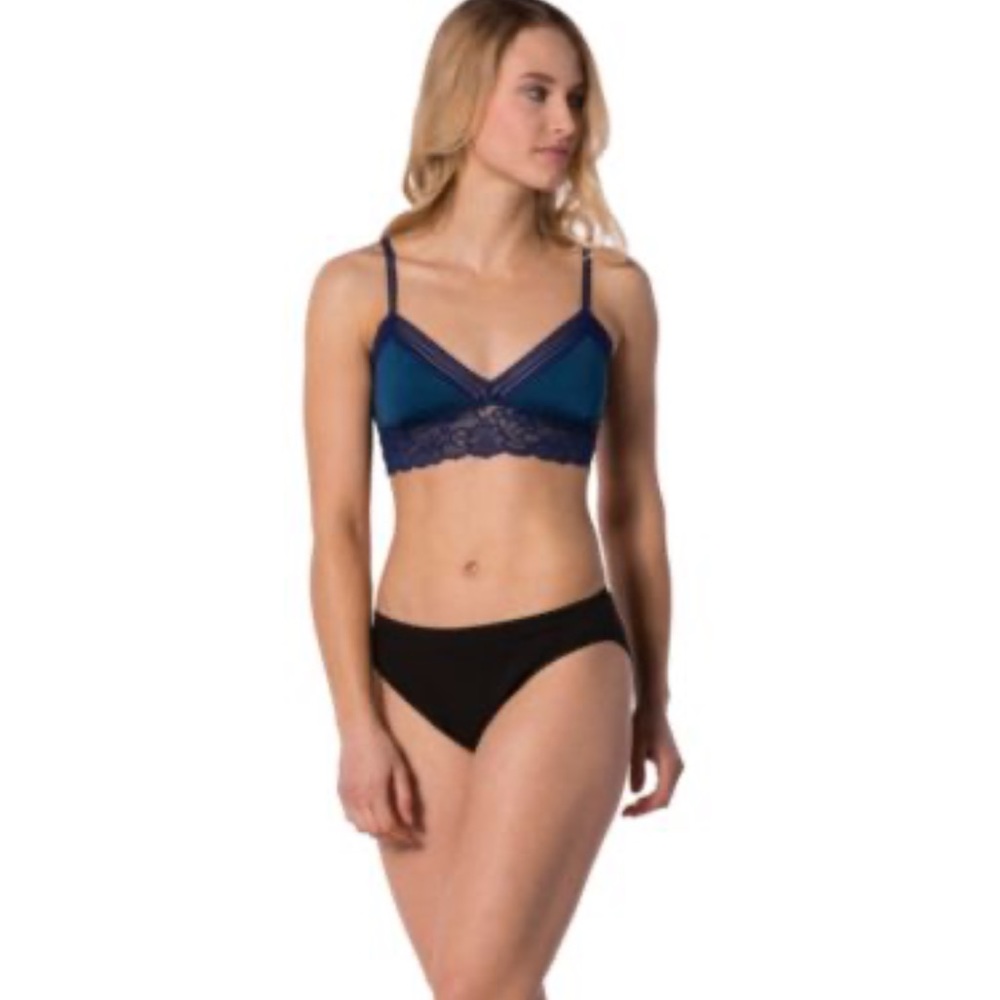 MICROFIBRE LACE BRALETTE